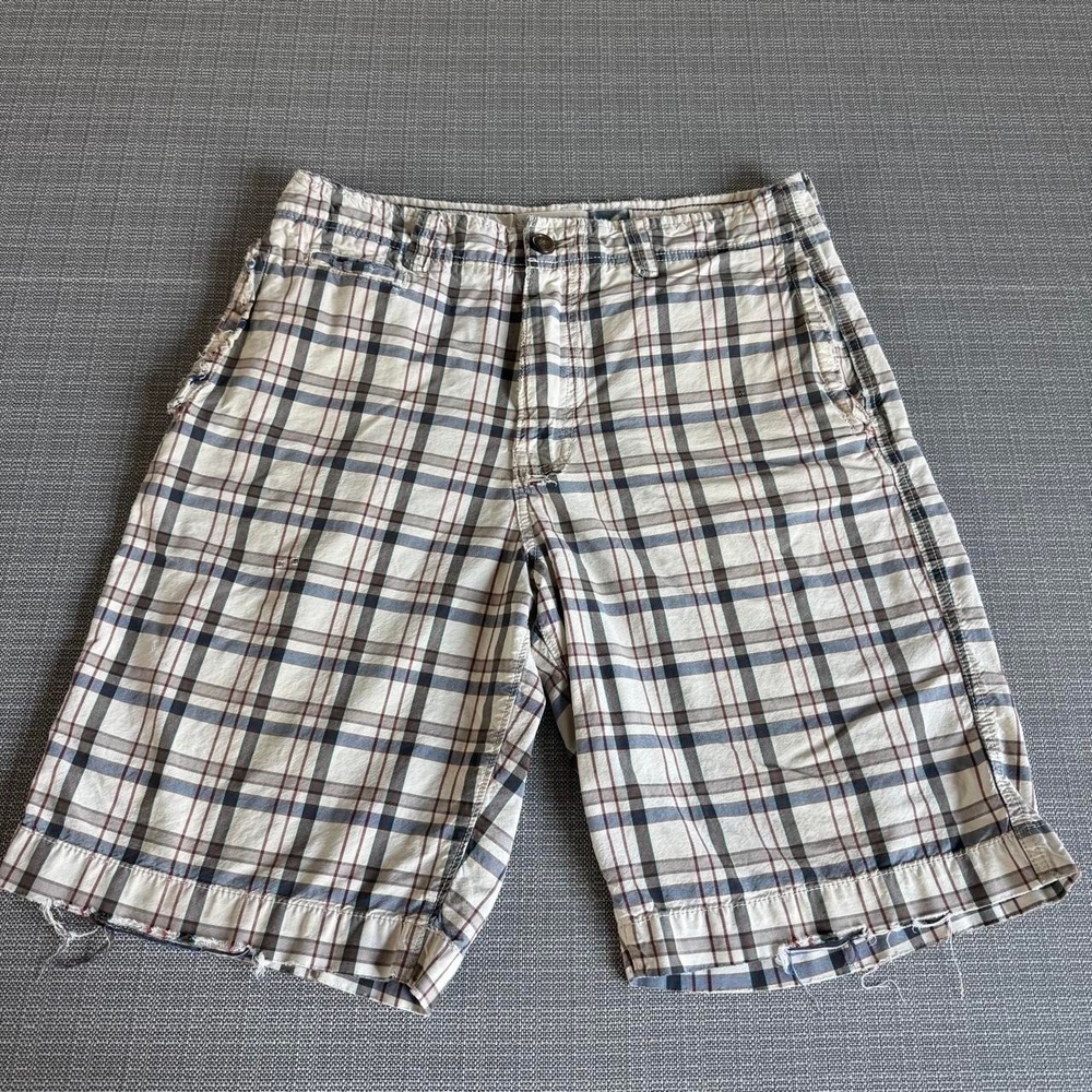 American Eagle Outfitters Y2K plaid shorts men's size 33